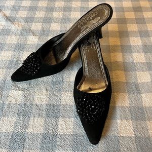 Simonelli Italian made pointed toe kitten heel size 8.5